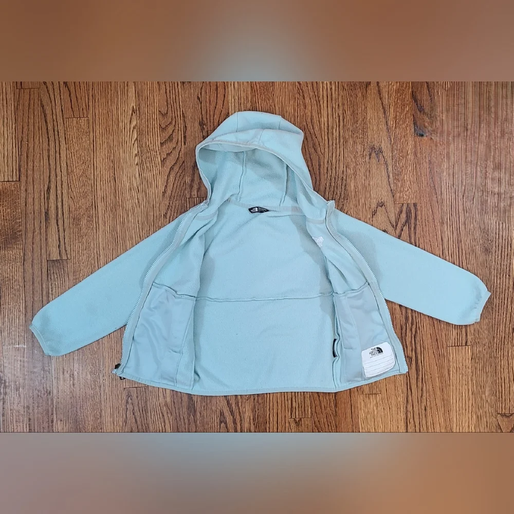 The North Face Girls Size 6 XS Mint Green Zip Up Hooded Fleece Jacket